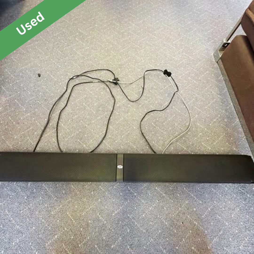 Crestron Saros SB-200-P-B Powered Stereo Soundbar (Used) - Image 3